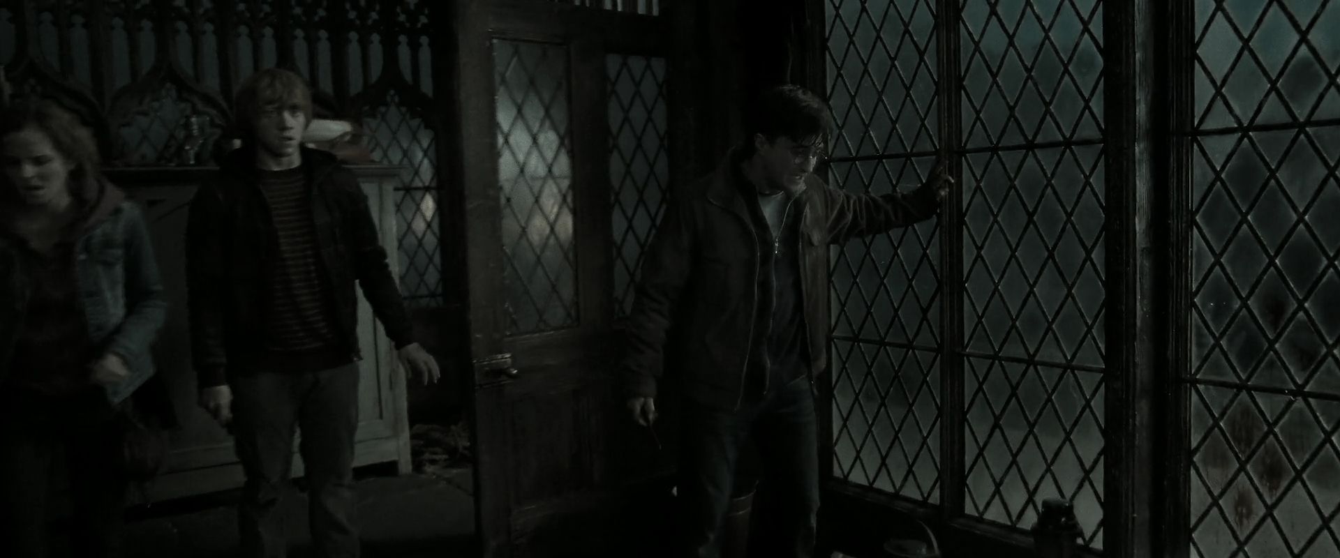 EmmaWatsonFan_dot_nl-HarryPotterAndTheDeathlyHallowsPart2-4152.jpg EmmaWatsonFan_dot_nl-HarryPotterAndTheDeathlyHallowsPart2-4152.jpg