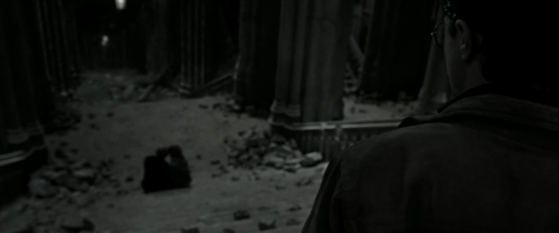 EmmaWatsonFan_dot_nl-HarryPotterAndTheDeathlyHallowsPart2-4874.jpg EmmaWatsonFan_dot_nl-HarryPotterAndTheDeathlyHallowsPart2-4874.jpg