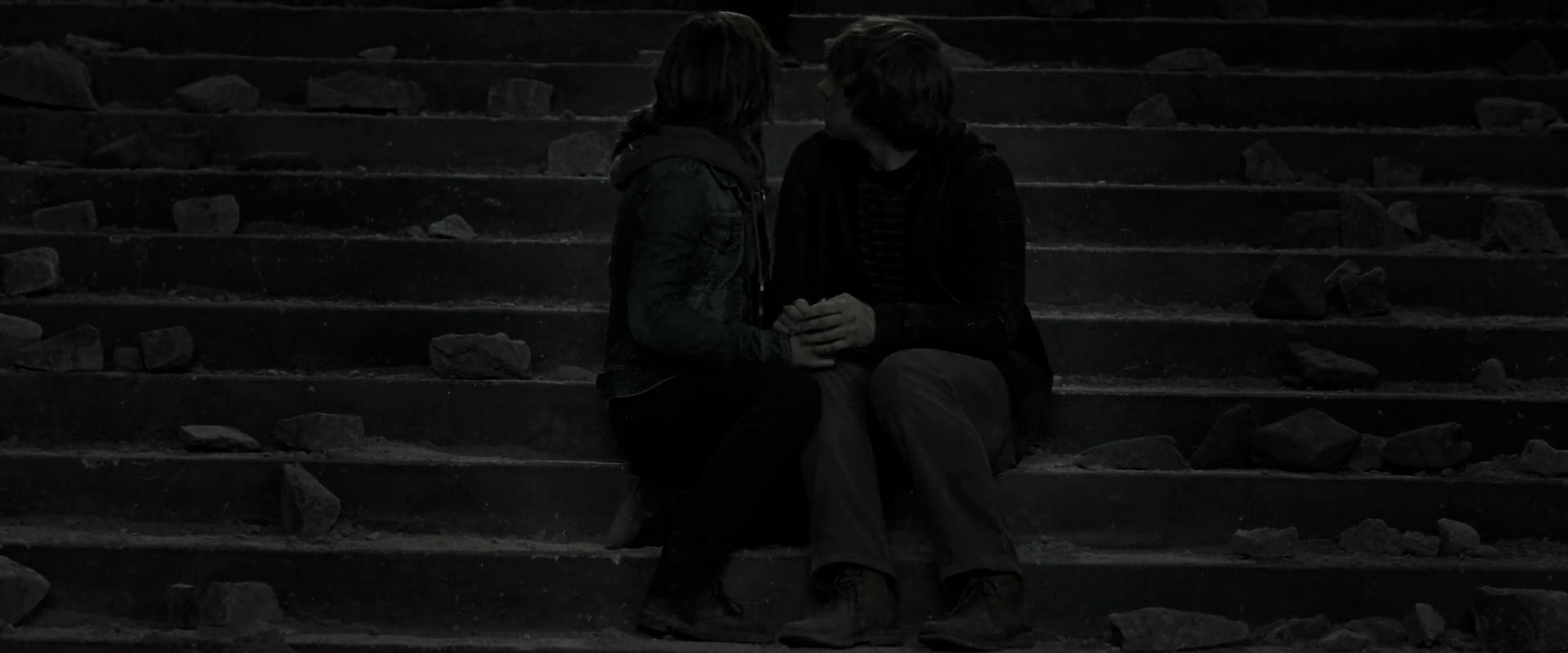 EmmaWatsonFan_dot_nl-HarryPotterAndTheDeathlyHallowsPart2-4882.jpg EmmaWatsonFan_dot_nl-HarryPotterAndTheDeathlyHallowsPart2-4882.jpg