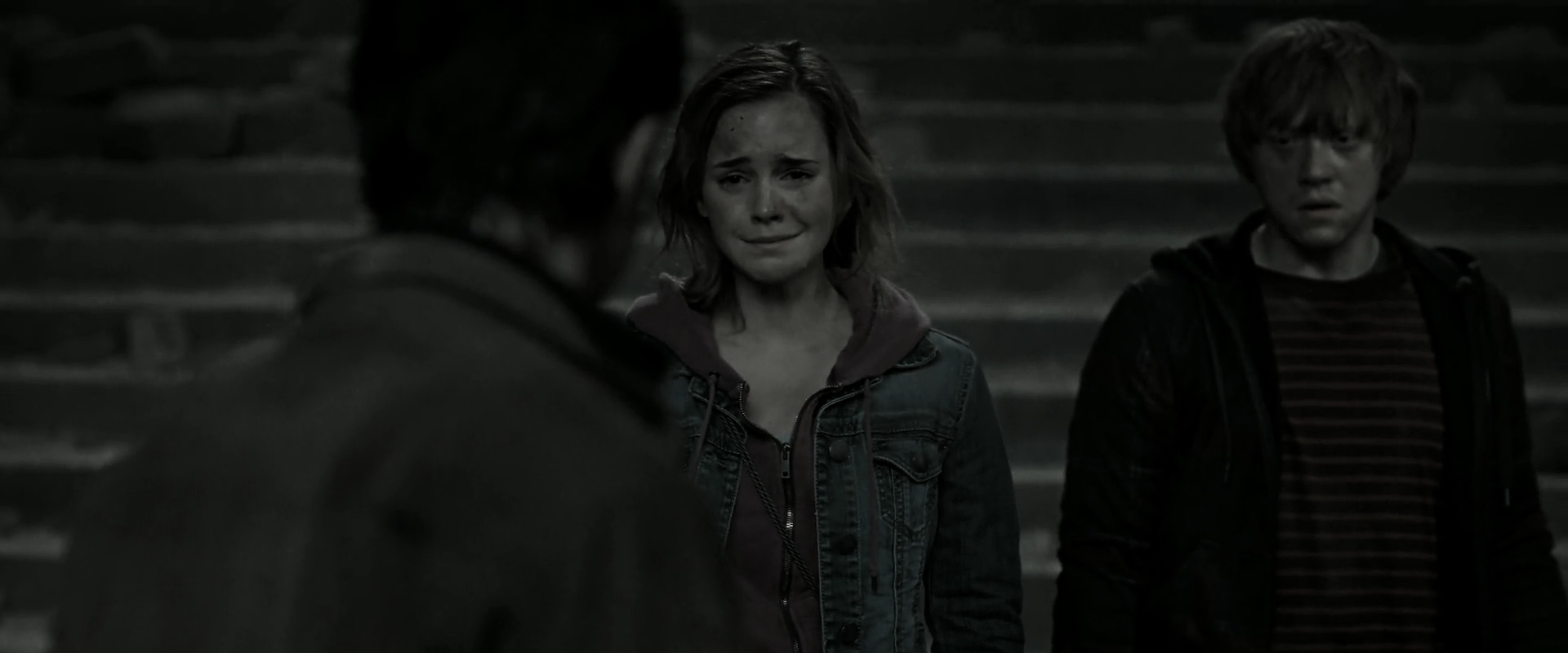 EmmaWatsonFan_dot_nl-HarryPotterAndTheDeathlyHallowsPart2-4920.jpg EmmaWatsonFan_dot_nl-HarryPotterAndTheDeathlyHallowsPart2-4920.jpg