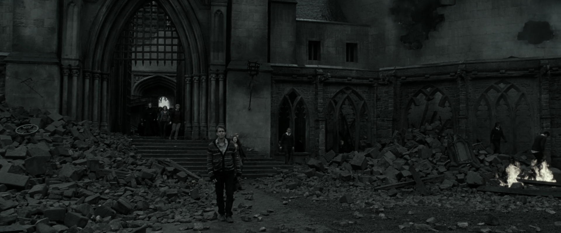 EmmaWatsonFan_dot_nl-HarryPotterAndTheDeathlyHallowsPart2-5750.jpg EmmaWatsonFan_dot_nl-HarryPotterAndTheDeathlyHallowsPart2-5750.jpg