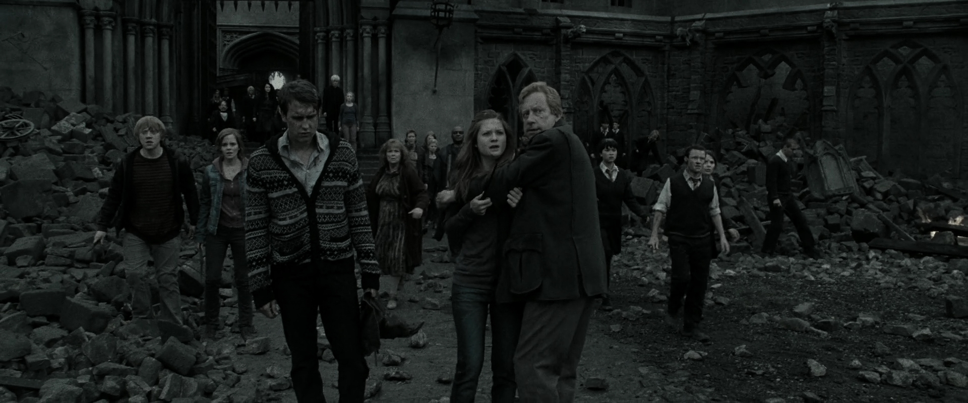 EmmaWatsonFan_dot_nl-HarryPotterAndTheDeathlyHallowsPart2-5781.jpg EmmaWatsonFan_dot_nl-HarryPotterAndTheDeathlyHallowsPart2-5781.jpg