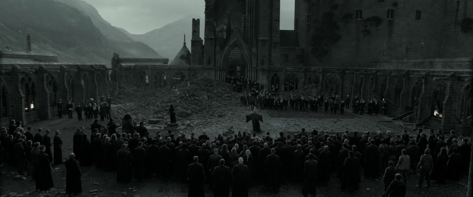 EmmaWatsonFan_dot_nl-HarryPotterAndTheDeathlyHallowsPart2-5819.jpg EmmaWatsonFan_dot_nl-HarryPotterAndTheDeathlyHallowsPart2-5819.jpg