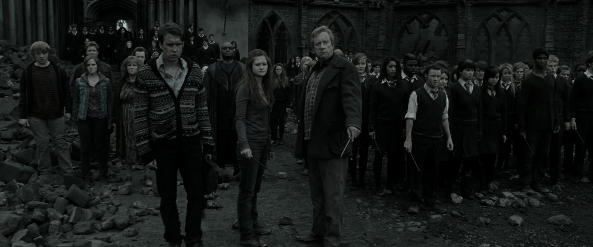 EmmaWatsonFan_dot_nl-HarryPotterAndTheDeathlyHallowsPart2-5875.jpg EmmaWatsonFan_dot_nl-HarryPotterAndTheDeathlyHallowsPart2-5875.jpg