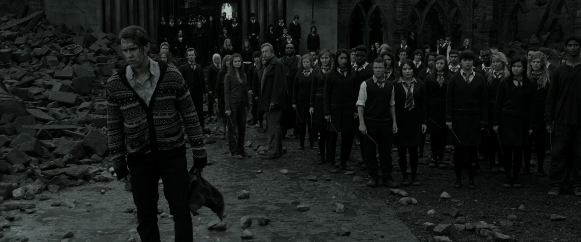 EmmaWatsonFan_dot_nl-HarryPotterAndTheDeathlyHallowsPart2-5886.jpg EmmaWatsonFan_dot_nl-HarryPotterAndTheDeathlyHallowsPart2-5886.jpg