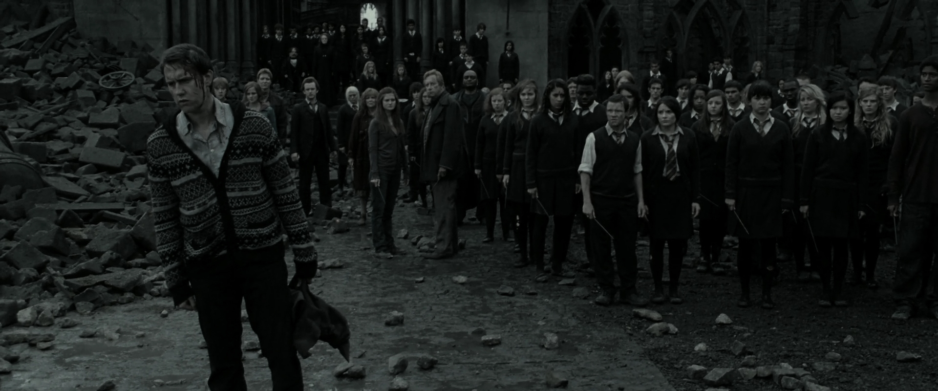 EmmaWatsonFan_dot_nl-HarryPotterAndTheDeathlyHallowsPart2-5888.jpg EmmaWatsonFan_dot_nl-HarryPotterAndTheDeathlyHallowsPart2-5888.jpg