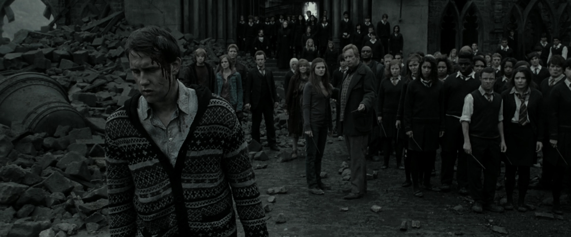 EmmaWatsonFan_dot_nl-HarryPotterAndTheDeathlyHallowsPart2-5893.jpg EmmaWatsonFan_dot_nl-HarryPotterAndTheDeathlyHallowsPart2-5893.jpg