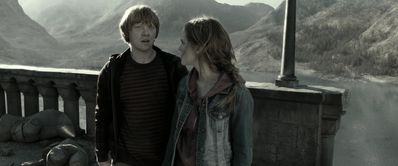 EmmaWatsonFan_dot_nl-HarryPotterAndTheDeathlyHallowsPart2-6562.jpg