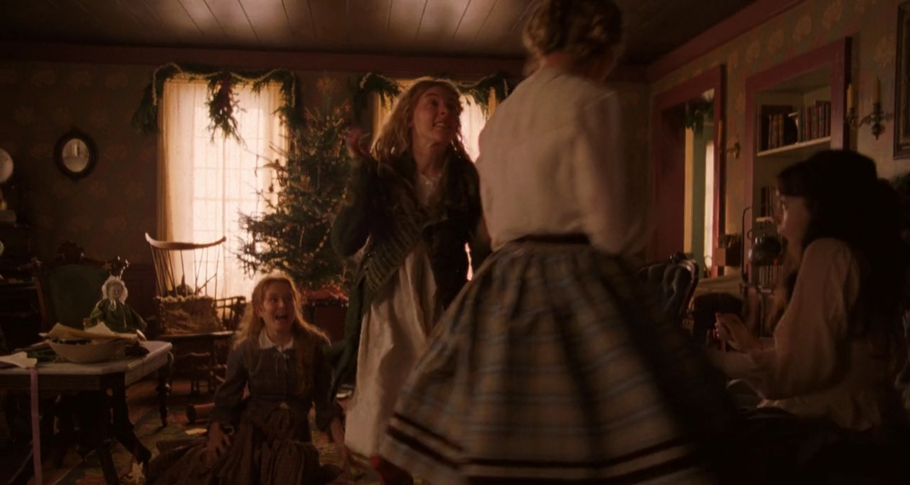 EmmaWatsonFan-dot-nl_LittleWoman1614.jpg
