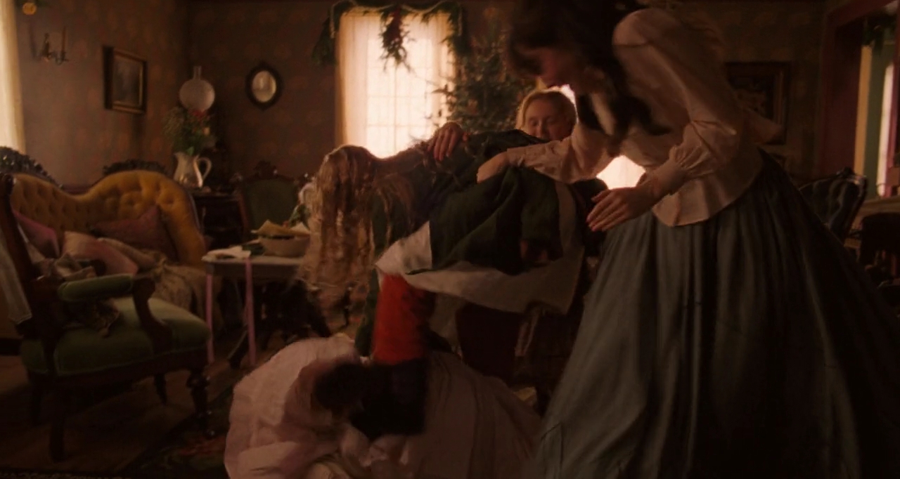 EmmaWatsonFan-dot-nl_LittleWoman1616.jpg