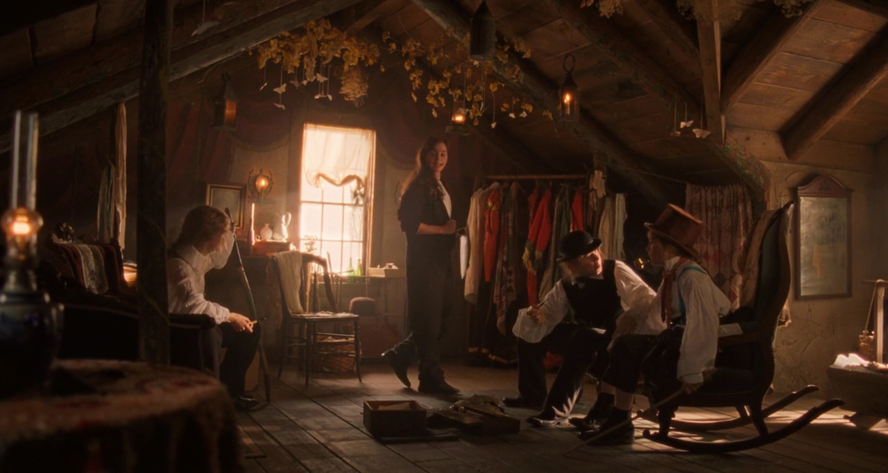 EmmaWatsonFan-dot-nl_LittleWoman2467.jpg