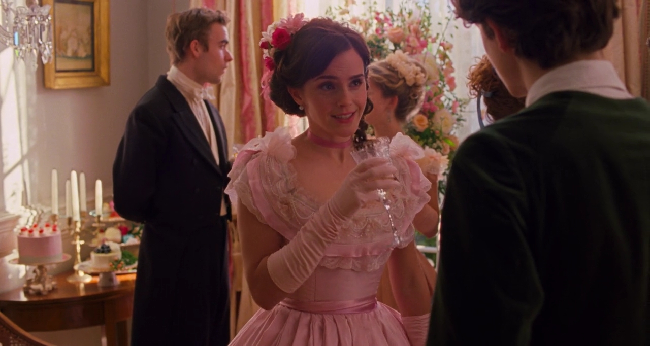 EmmaWatsonFan-dot-nl_LittleWoman3497.jpg