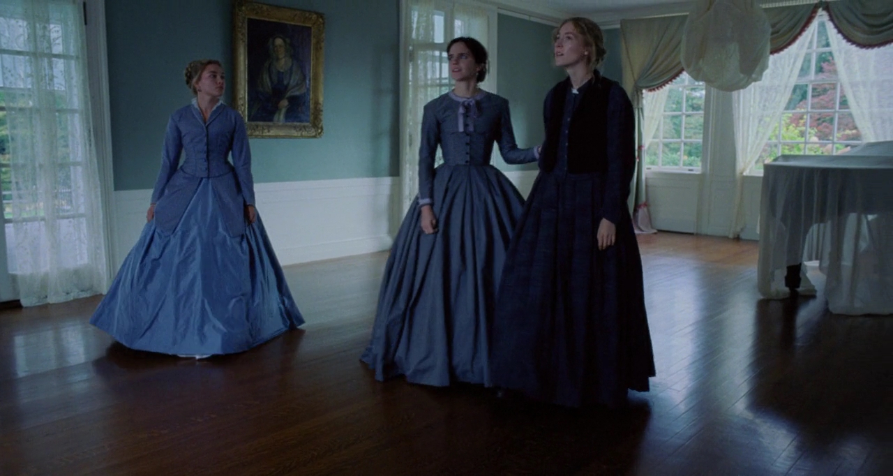 EmmaWatsonFan-dot-nl_LittleWoman6875.jpg