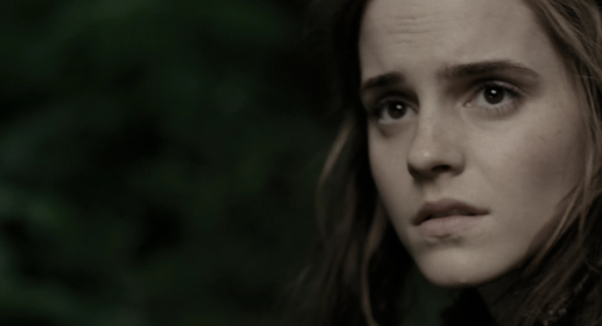 EmmaWatsonFan-dot-nl_Noah1831.jpg