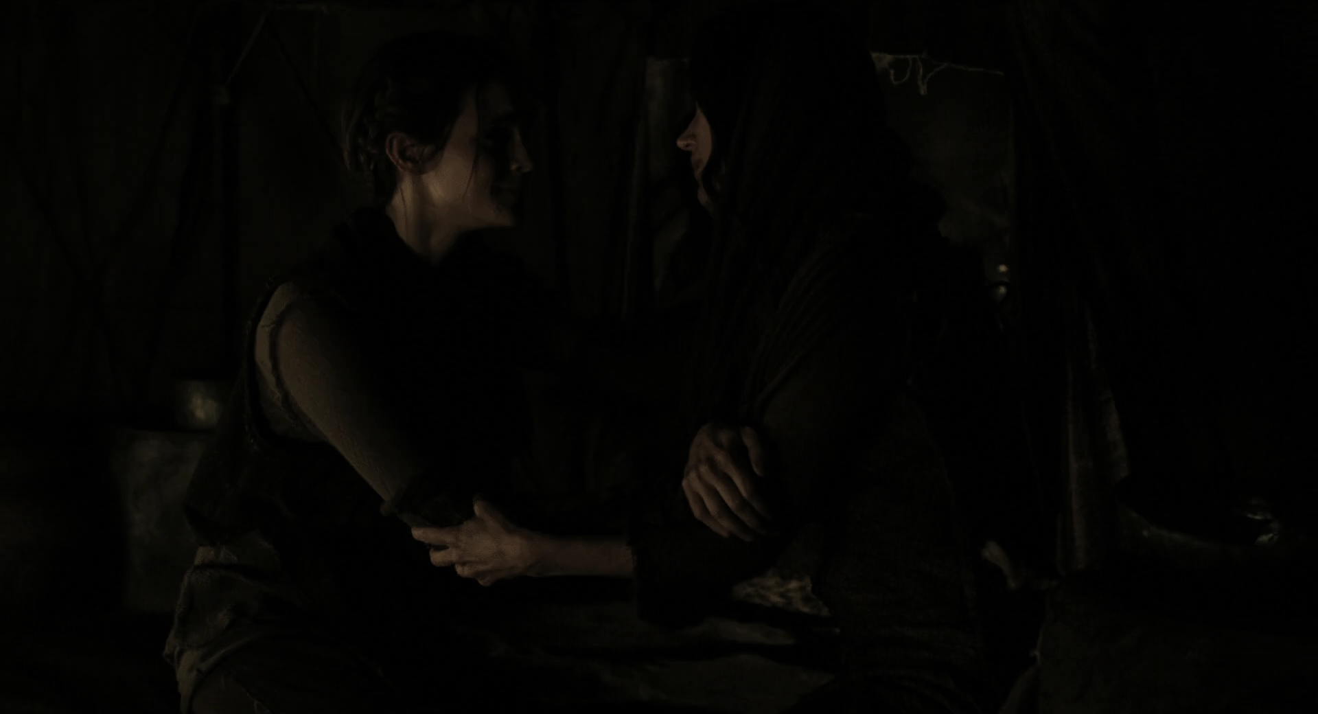 EmmaWatsonFan-dot-nl_Noah3480.jpg