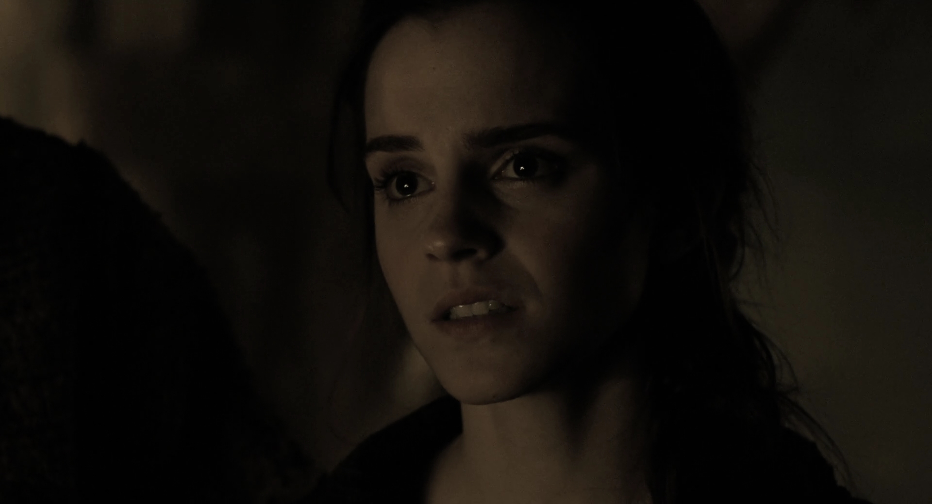 EmmaWatsonFan-dot-nl_Noah3512.jpg