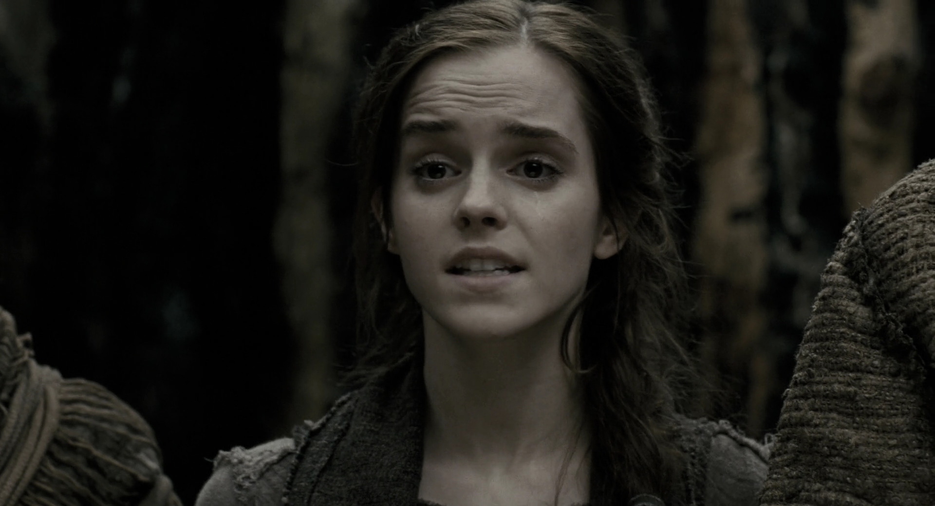 EmmaWatsonFan-dot-nl_Noah3693.jpg