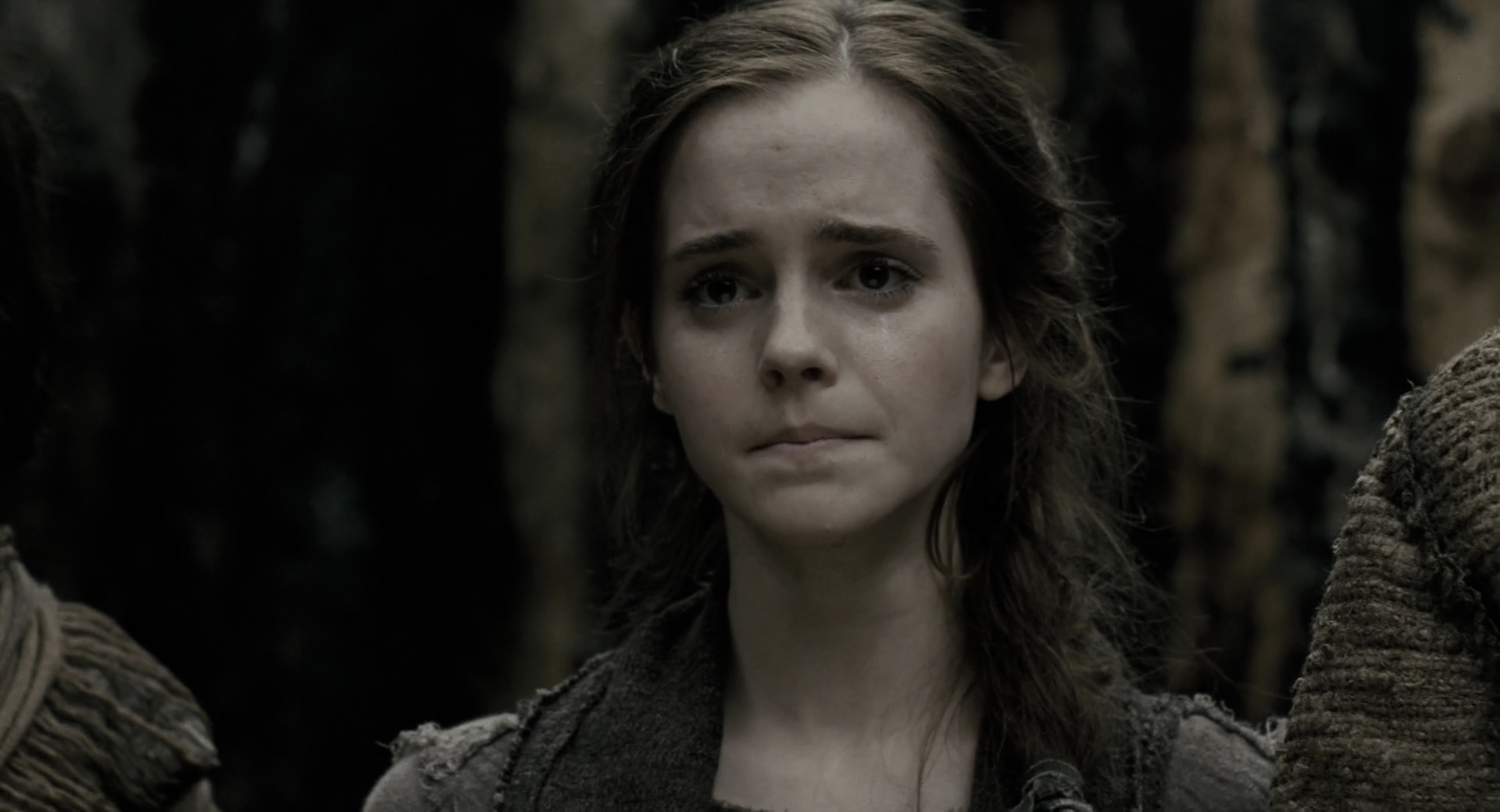 EmmaWatsonFan-dot-nl_Noah3704.jpg