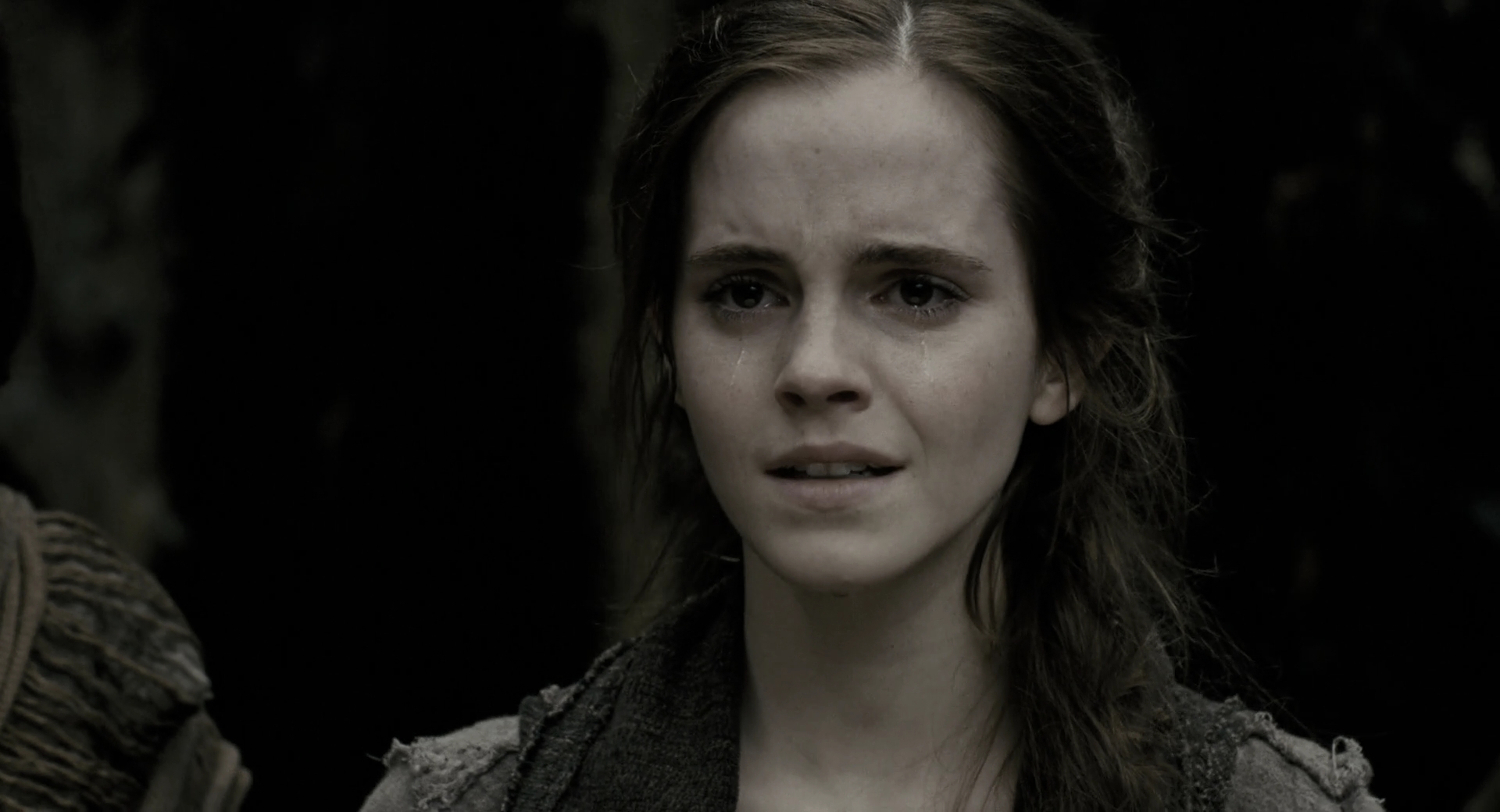 EmmaWatsonFan-dot-nl_Noah3740.jpg