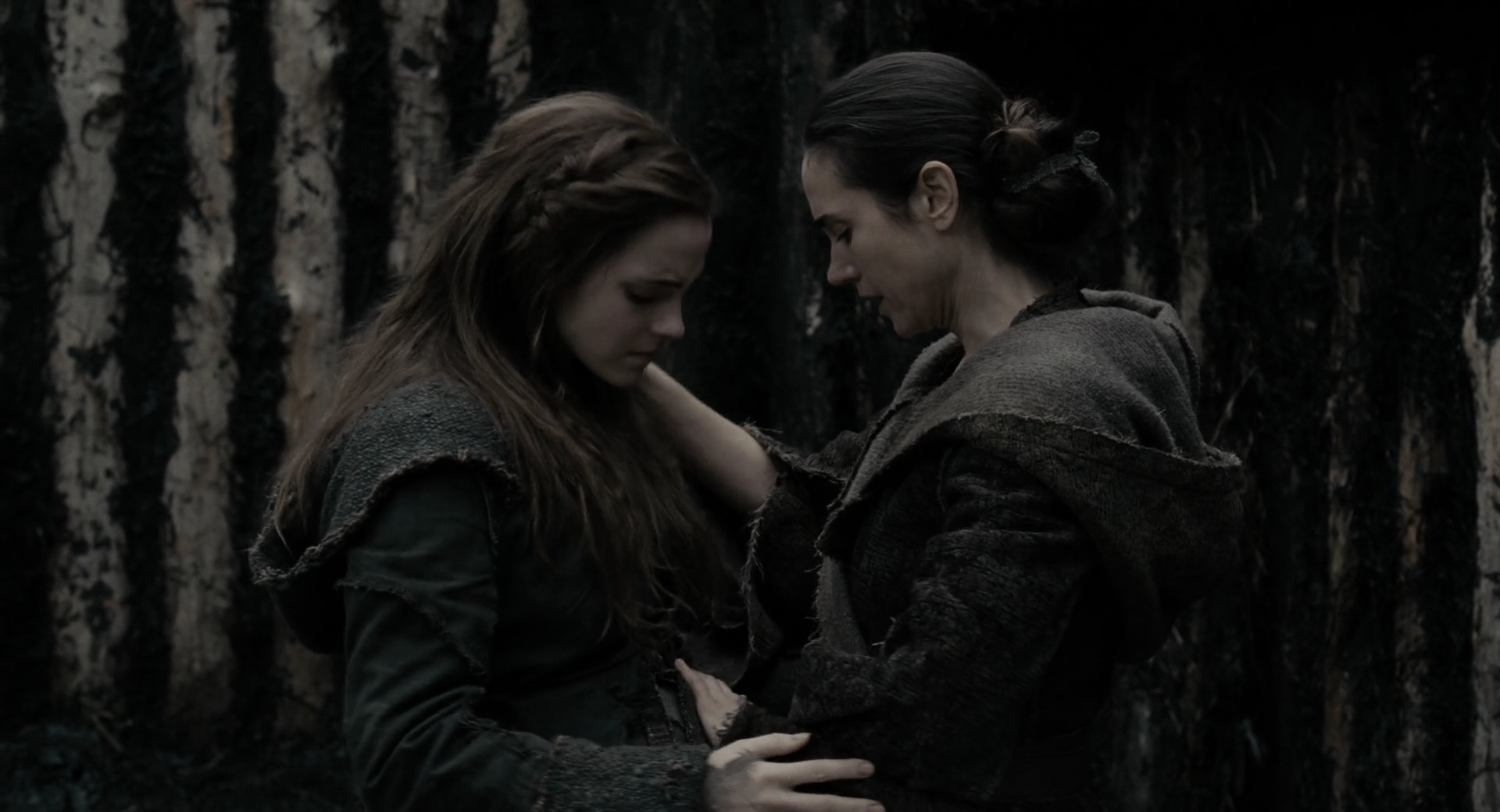 EmmaWatsonFan-dot-nl_Noah4179.jpg