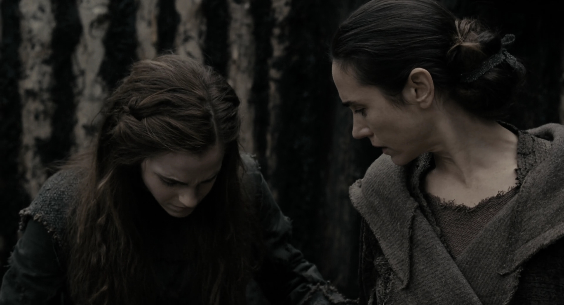 EmmaWatsonFan-dot-nl_Noah4238.jpg
