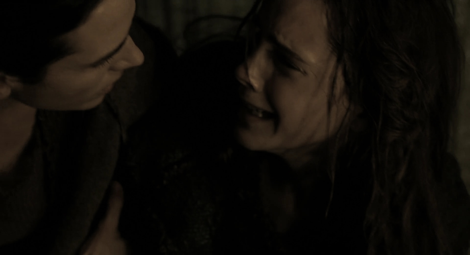 EmmaWatsonFan-dot-nl_Noah4274.jpg