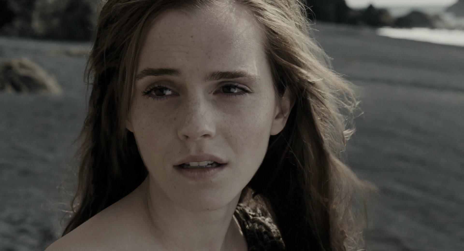 EmmaWatsonFan-dot-nl_Noah5289.jpg