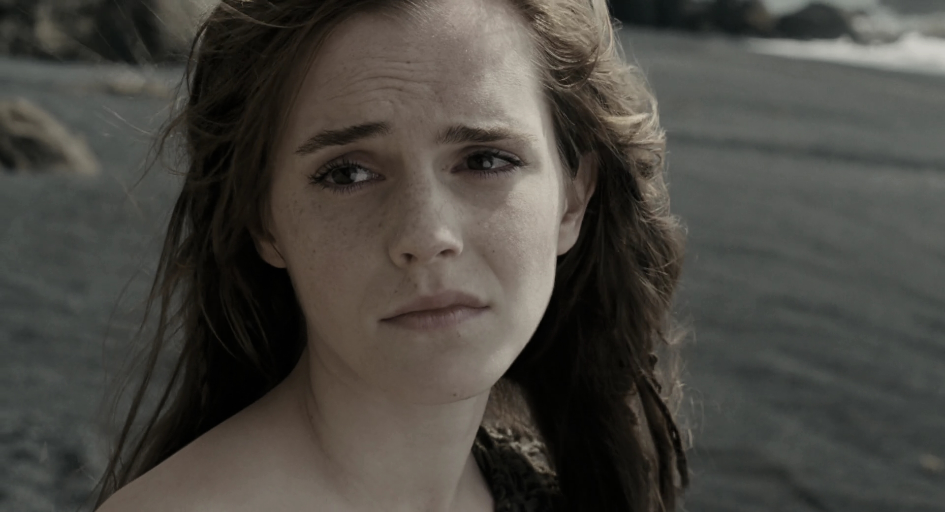 EmmaWatsonFan-dot-nl_Noah5294.jpg