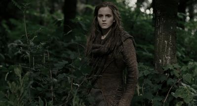 EmmaWatsonFan-dot-nl_Noah1789.jpg