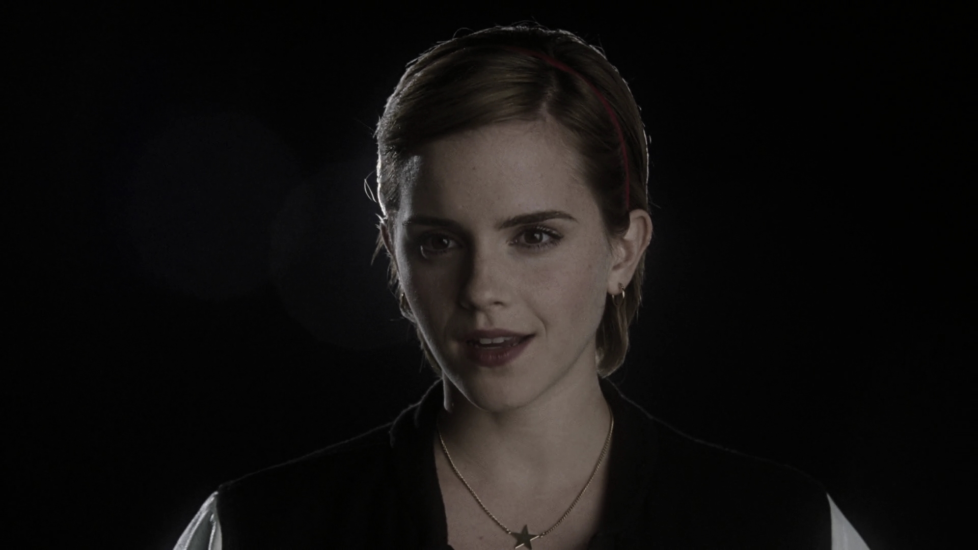 EmmaWatonFan-dot-nl_ThePerksOfBeingAWallflower0006.jpg