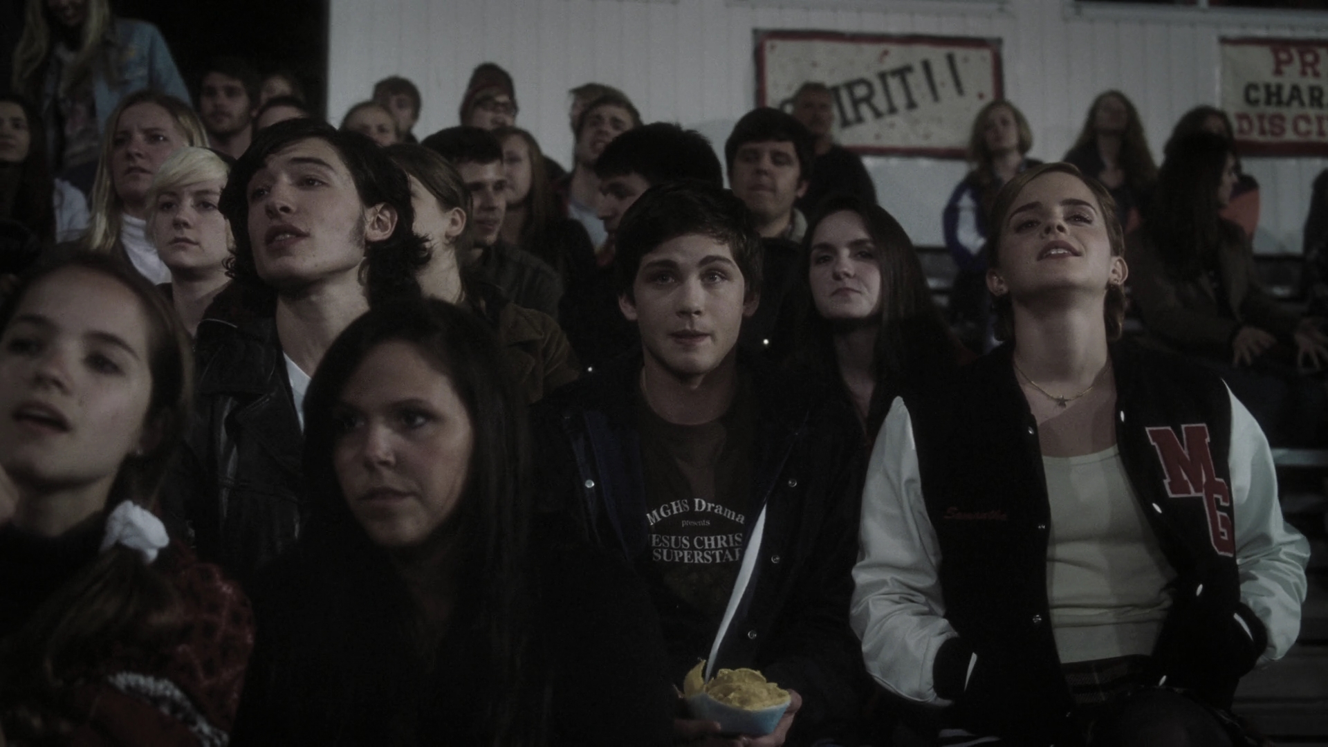 EmmaWatonFan-dot-nl_ThePerksOfBeingAWallflower0008.jpg