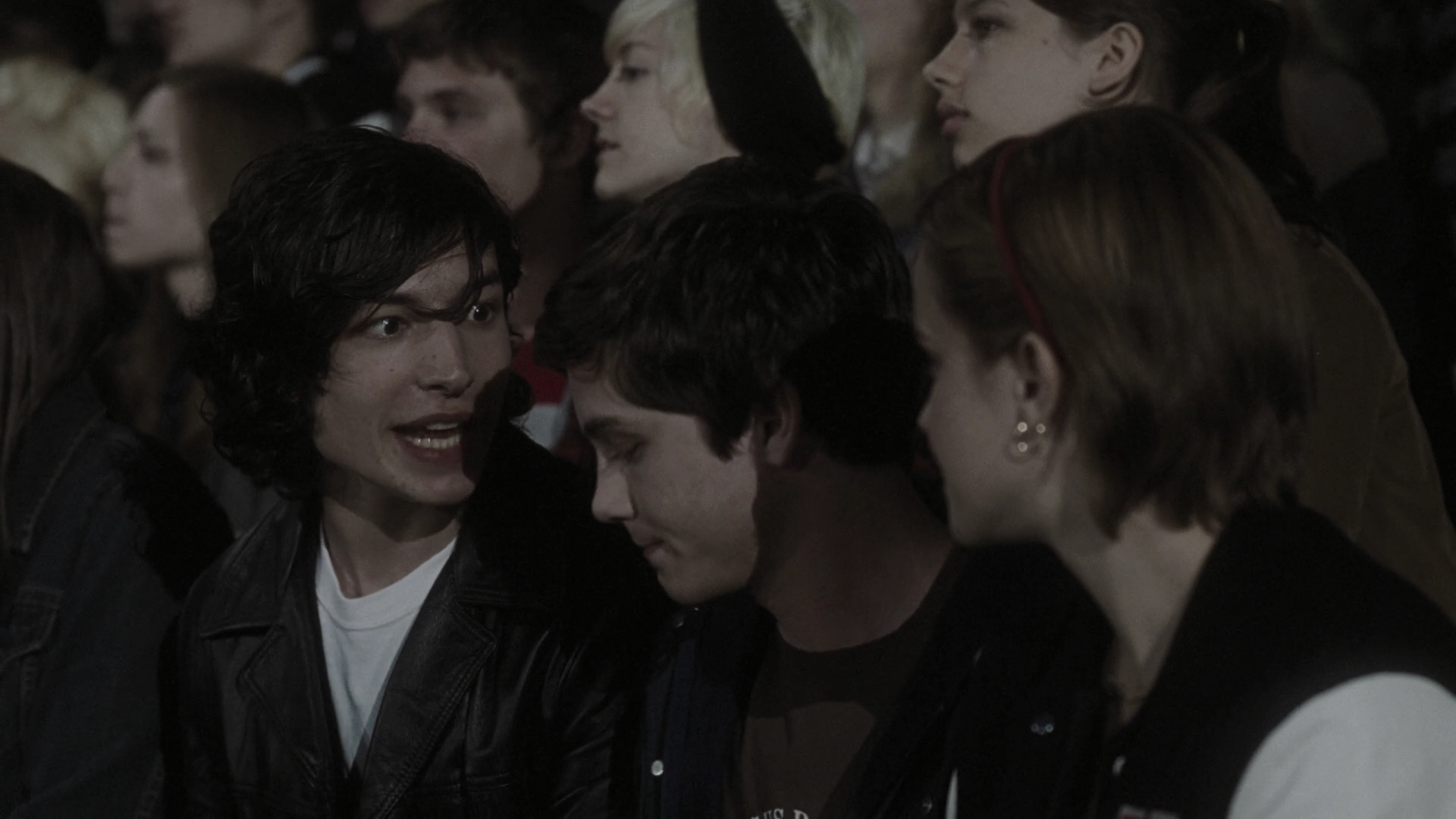 EmmaWatonFan-dot-nl_ThePerksOfBeingAWallflower0019.jpg