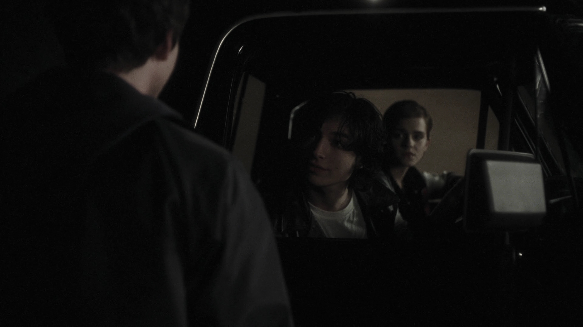 EmmaWatonFan-dot-nl_ThePerksOfBeingAWallflower0854.jpg EmmaWatonFan-dot-nl_ThePerksOfBeingAWallflower0854.jpg