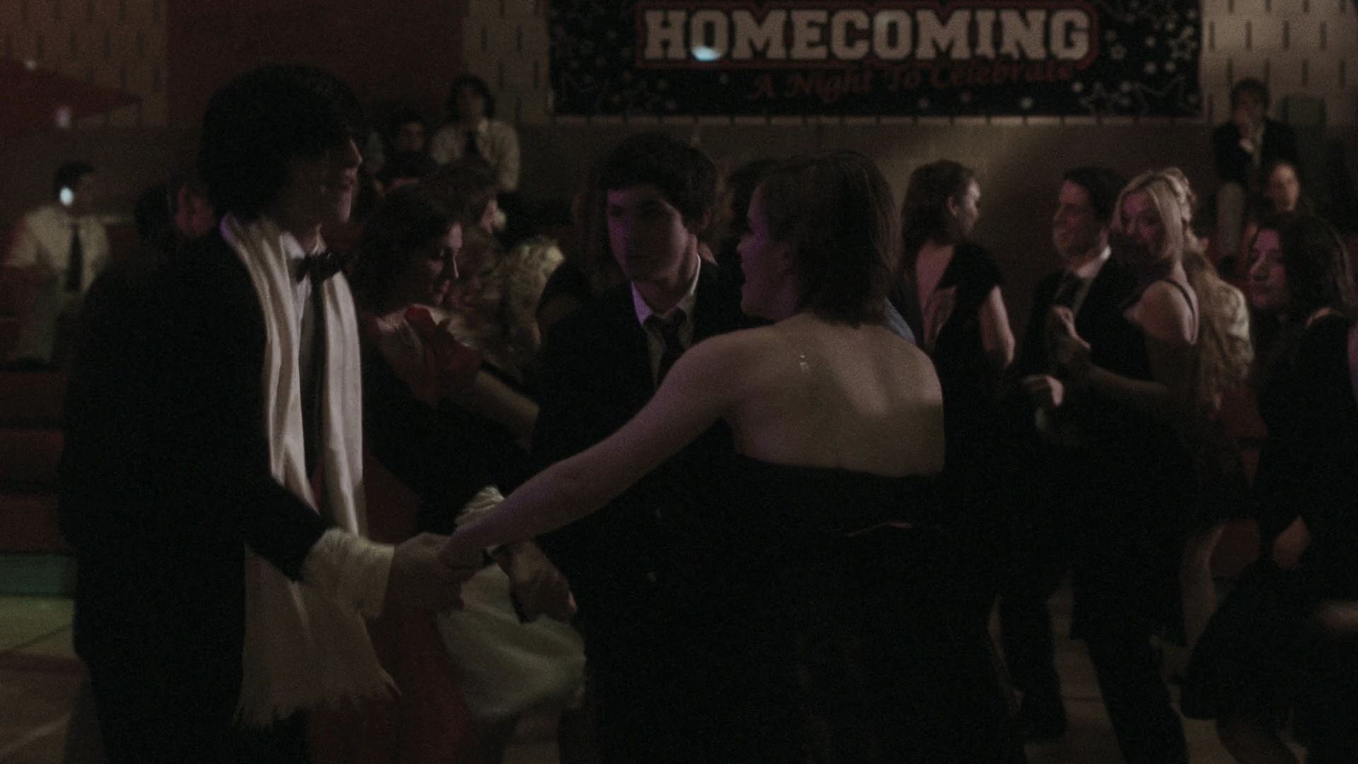 EmmaWatonFan-dot-nl_ThePerksOfBeingAWallflower1106.jpg EmmaWatonFan-dot-nl_ThePerksOfBeingAWallflower1106.jpg