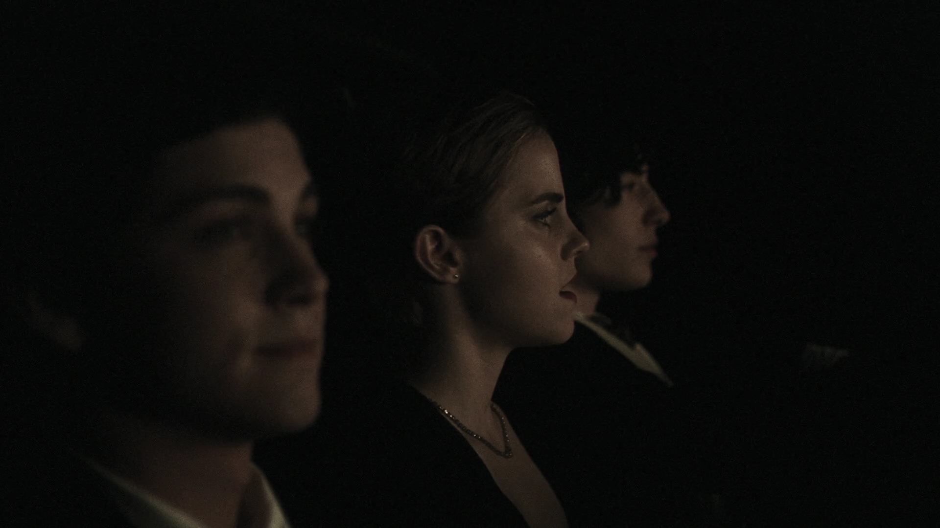 EmmaWatonFan-dot-nl_ThePerksOfBeingAWallflower1555.jpg