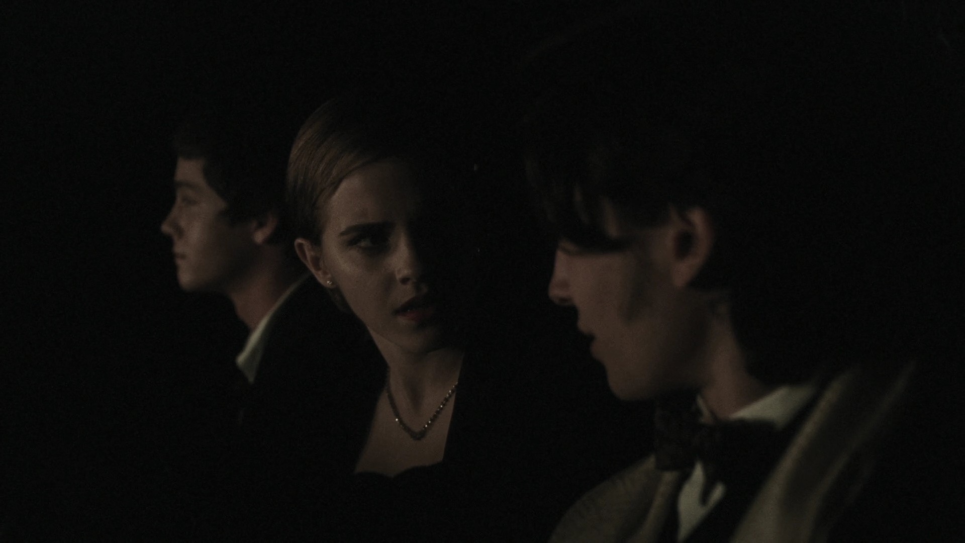EmmaWatonFan-dot-nl_ThePerksOfBeingAWallflower1558.jpg