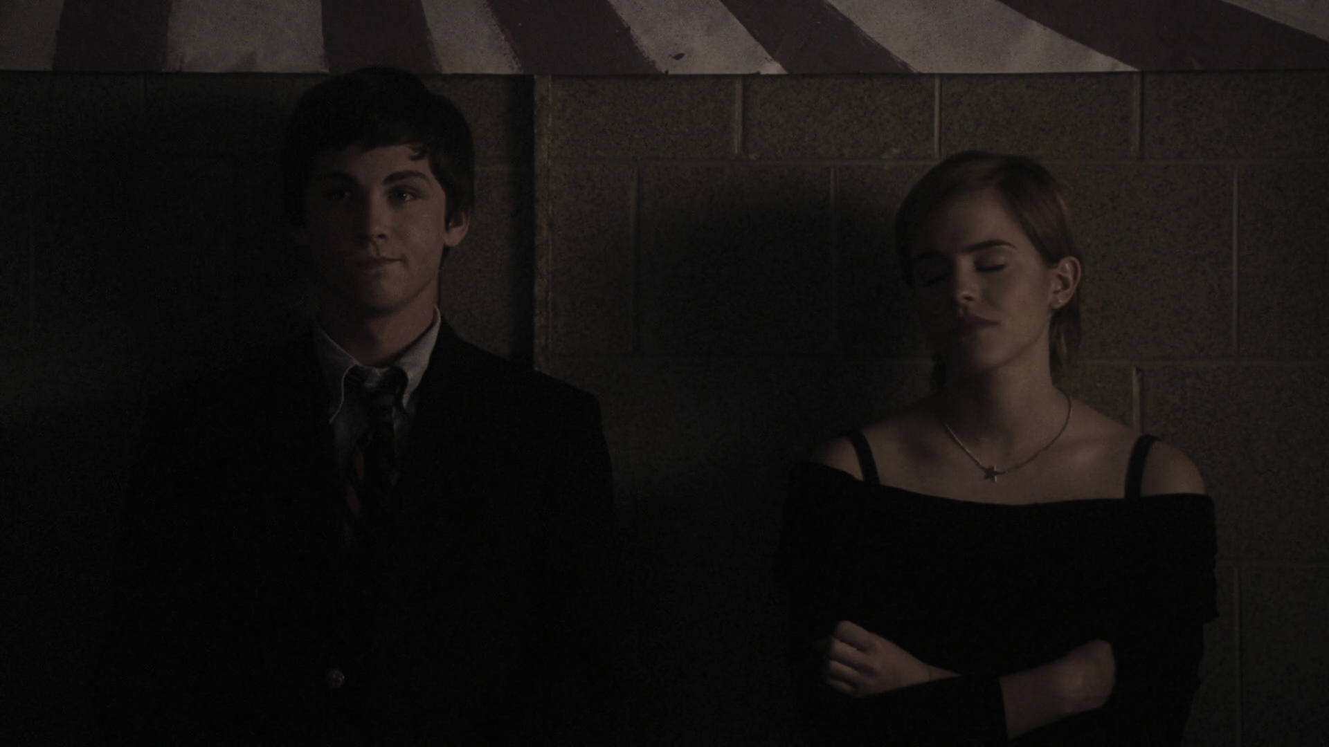 EmmaWatonFan-dot-nl_ThePerksOfBeingAWallflower3462.jpg