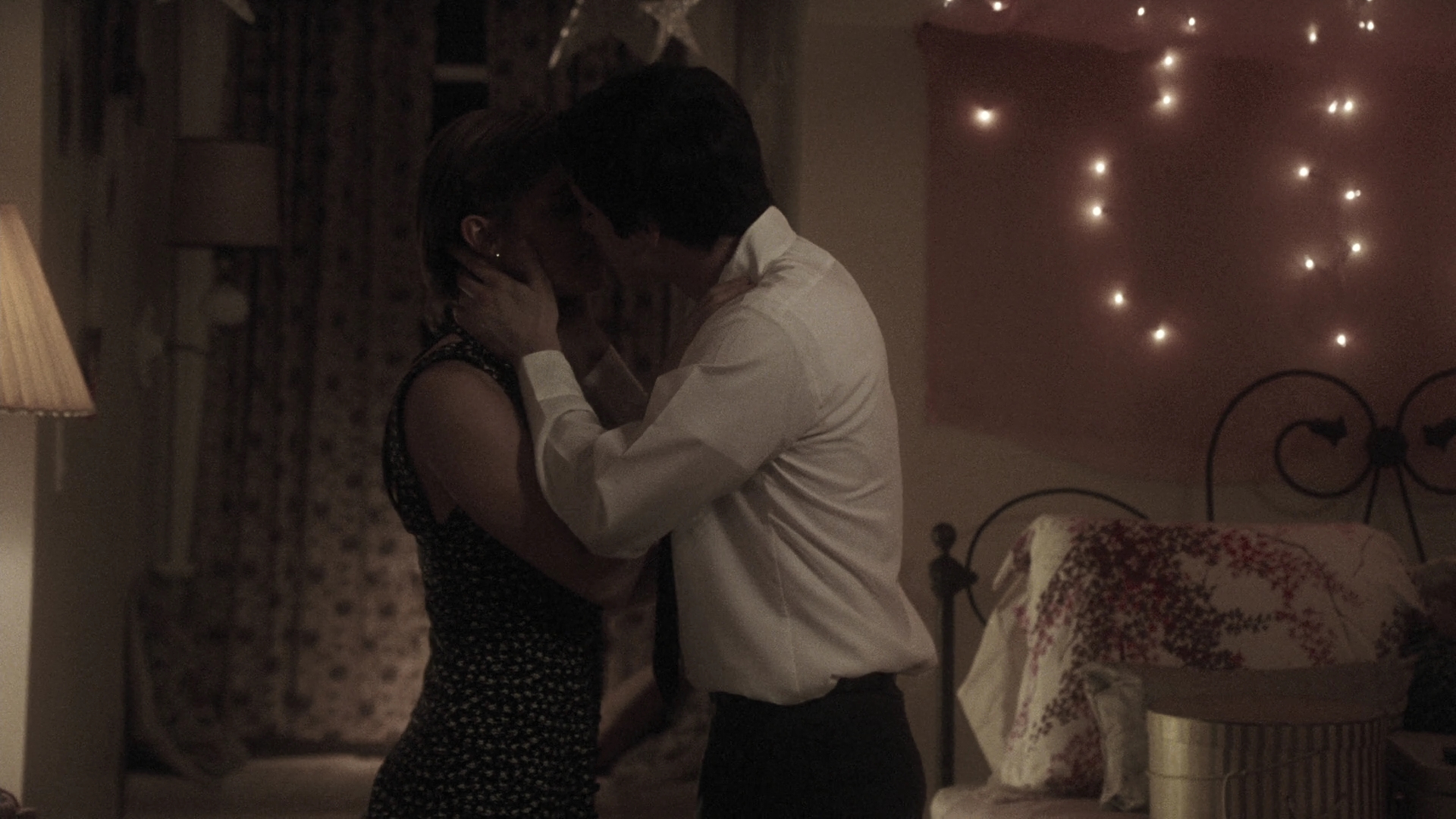 EmmaWatonFan-dot-nl_ThePerksOfBeingAWallflower5018.jpg EmmaWatonFan-dot-nl_ThePerksOfBeingAWallflower5018.jpg