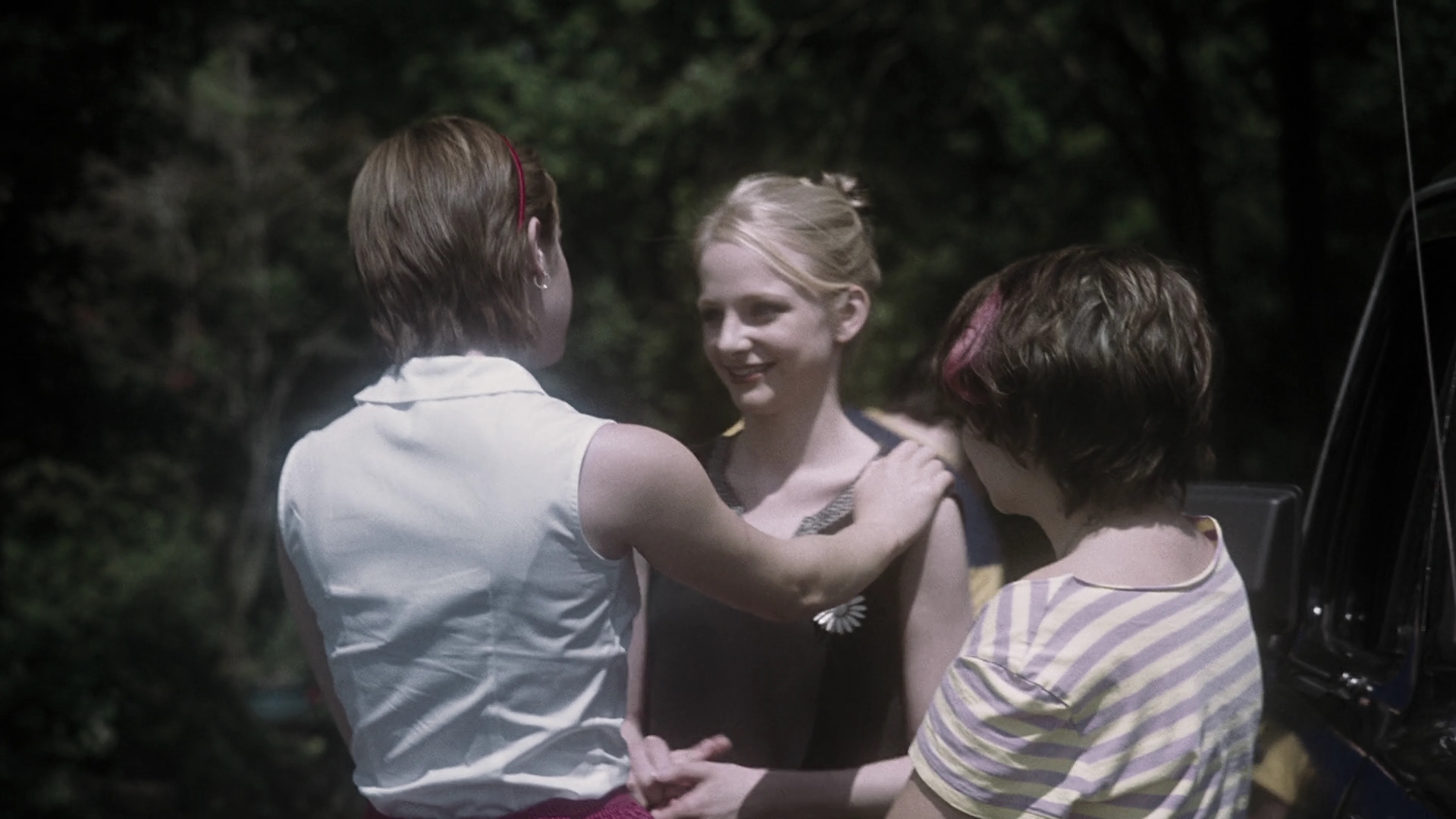 EmmaWatonFan-dot-nl_ThePerksOfBeingAWallflower5074.jpg EmmaWatonFan-dot-nl_ThePerksOfBeingAWallflower5074.jpg