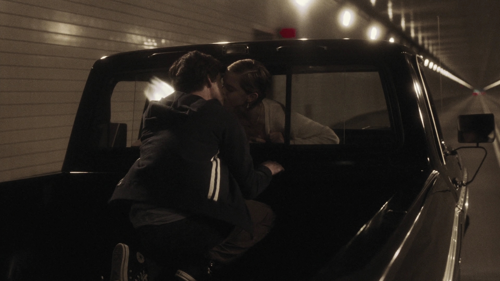 EmmaWatonFan-dot-nl_ThePerksOfBeingAWallflower5678.jpg