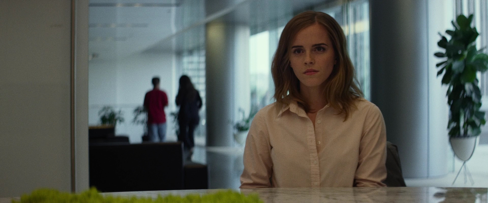 EmmaWatsonFan-dot-nl_TheCircle0385.jpg