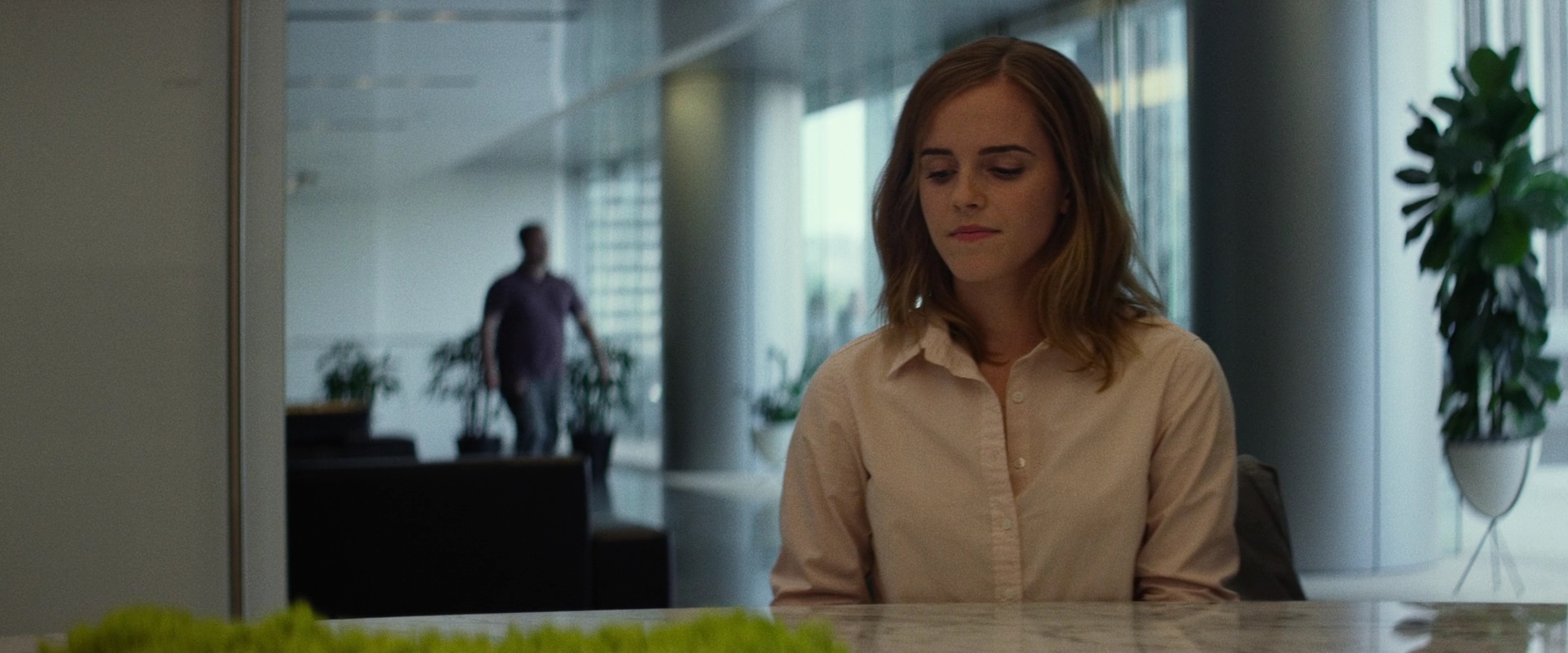 EmmaWatsonFan-dot-nl_TheCircle0392.jpg