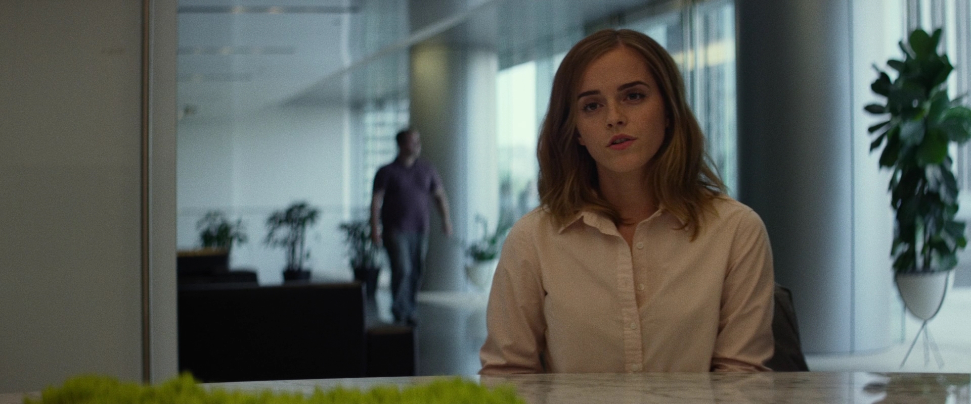 EmmaWatsonFan-dot-nl_TheCircle0393.jpg