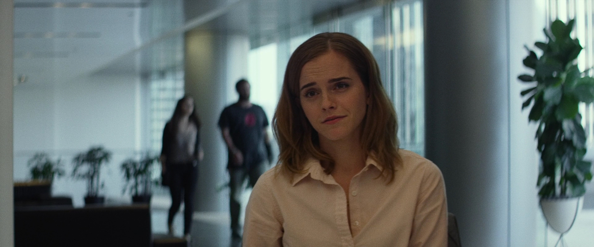 EmmaWatsonFan-dot-nl_TheCircle0456.jpg