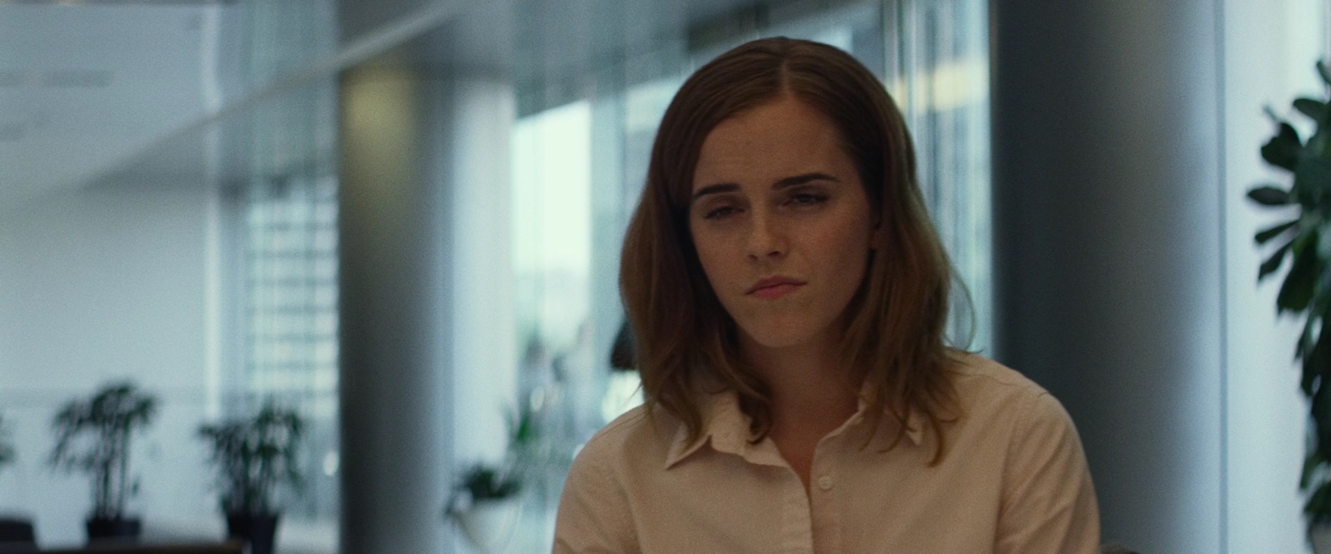 EmmaWatsonFan-dot-nl_TheCircle0459.jpg