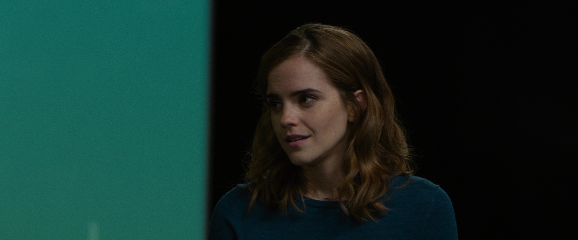 EmmaWatsonFan-dot-nl_TheCircle3183.jpg