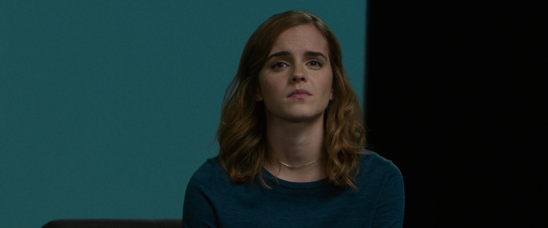 EmmaWatsonFan-dot-nl_TheCircle3197.jpg