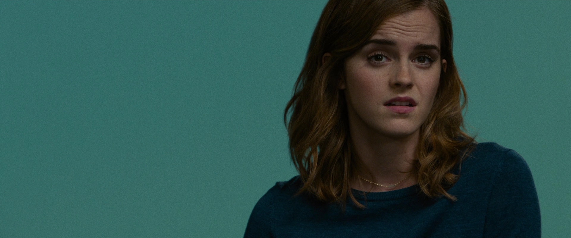 EmmaWatsonFan-dot-nl_TheCircle3231.jpg