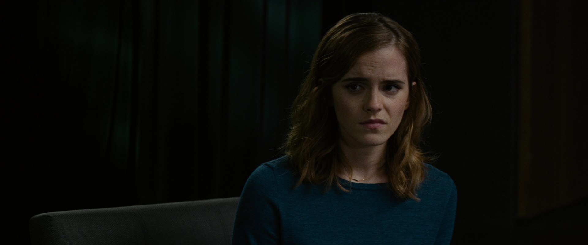 EmmaWatsonFan-dot-nl_TheCircle3304.jpg