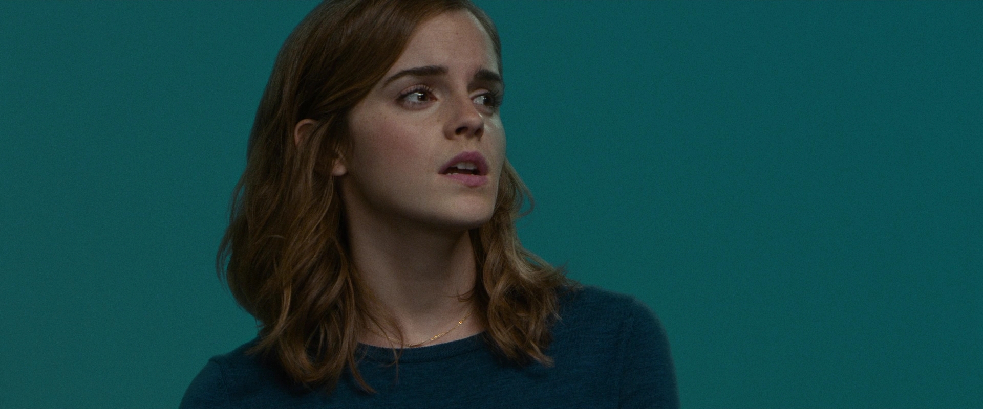 EmmaWatsonFan-dot-nl_TheCircle3399.jpg